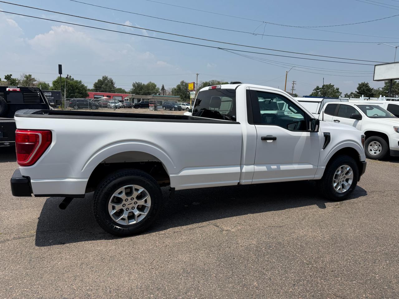 Ford F-150 XLT 4WD Reg Cab 8' Box 2023
