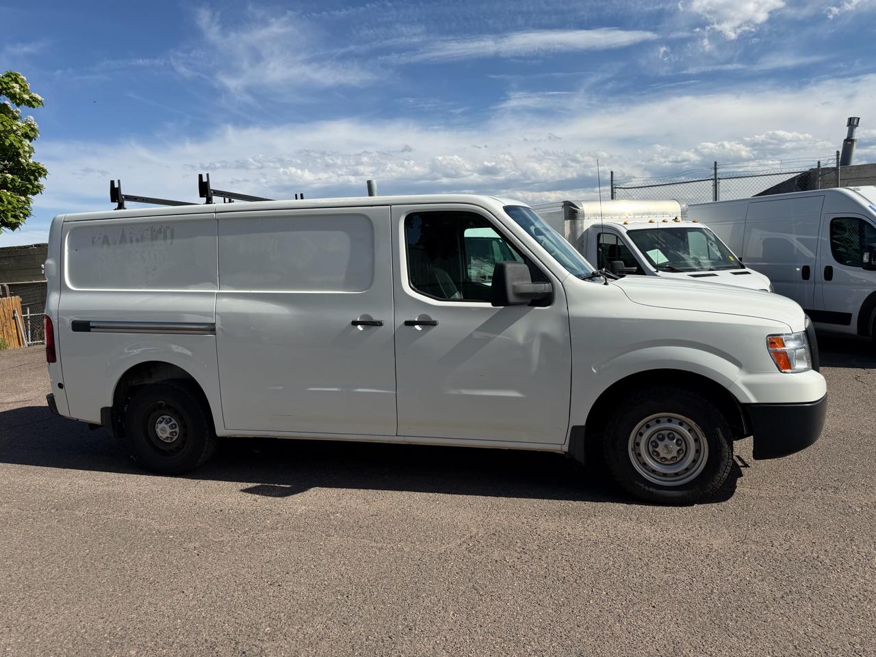 Nissan NV Standard Roof 1500 V6 S 2016