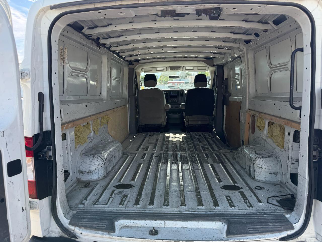 Nissan NV Standard Roof 1500 V6 S 2016