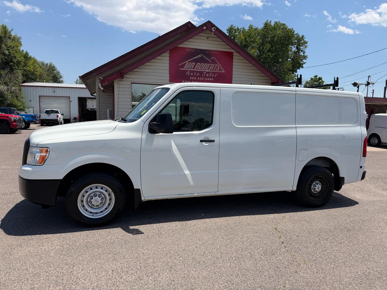 Nissan NV Standard Roof 1500 V6 S 2016