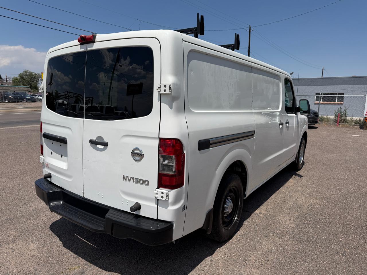 Nissan NV Standard Roof 1500 V6 S 2016