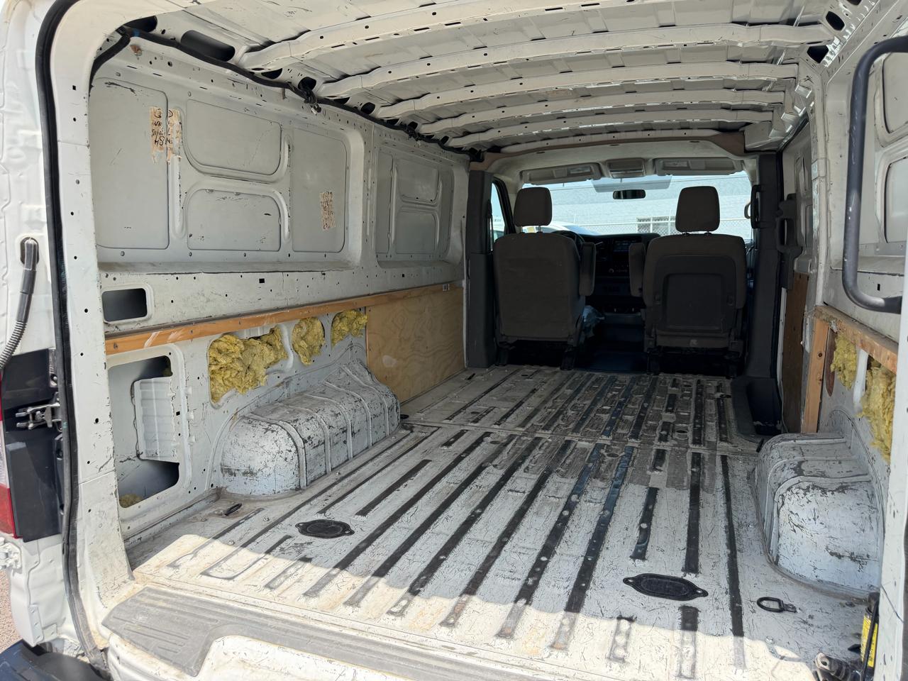 Nissan NV Standard Roof 1500 V6 S 2016