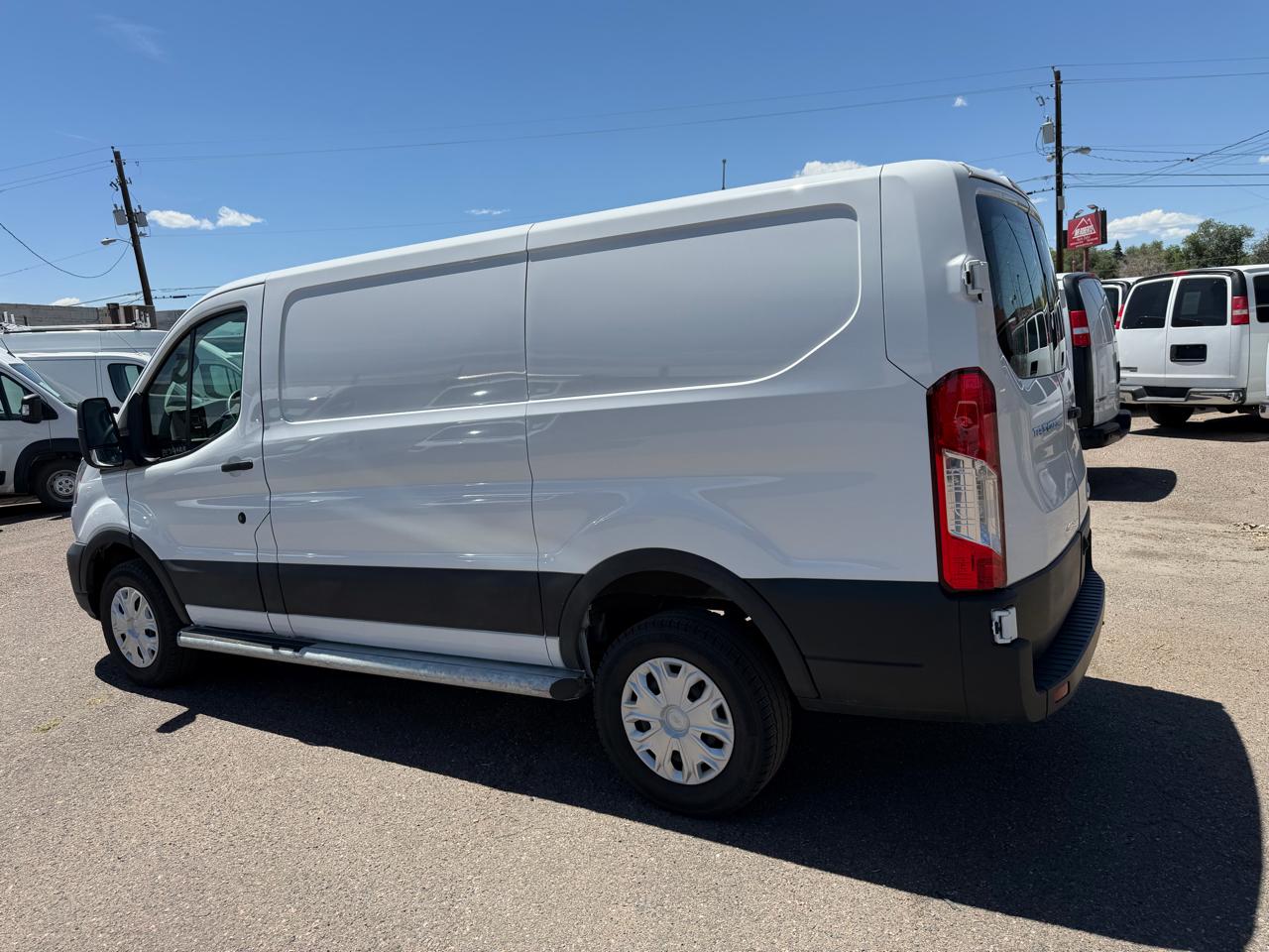 Ford Transit Cargo Van T-250 130" Low Rf 9070 GVWR RWD 2025