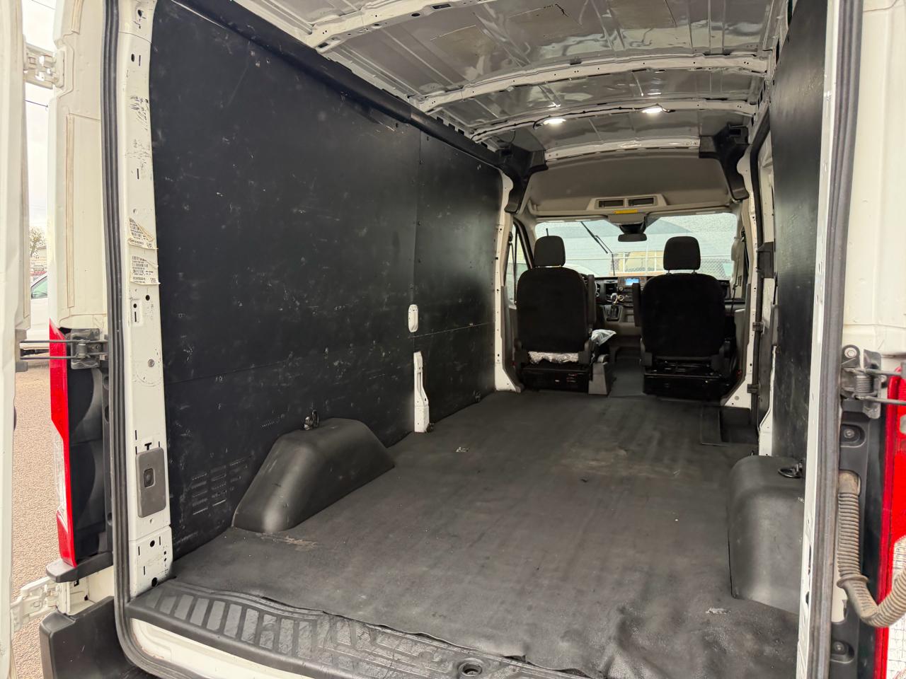 Ford Transit Cargo Van T-250 148" Med Rf 9070 GVWR AWD 2020