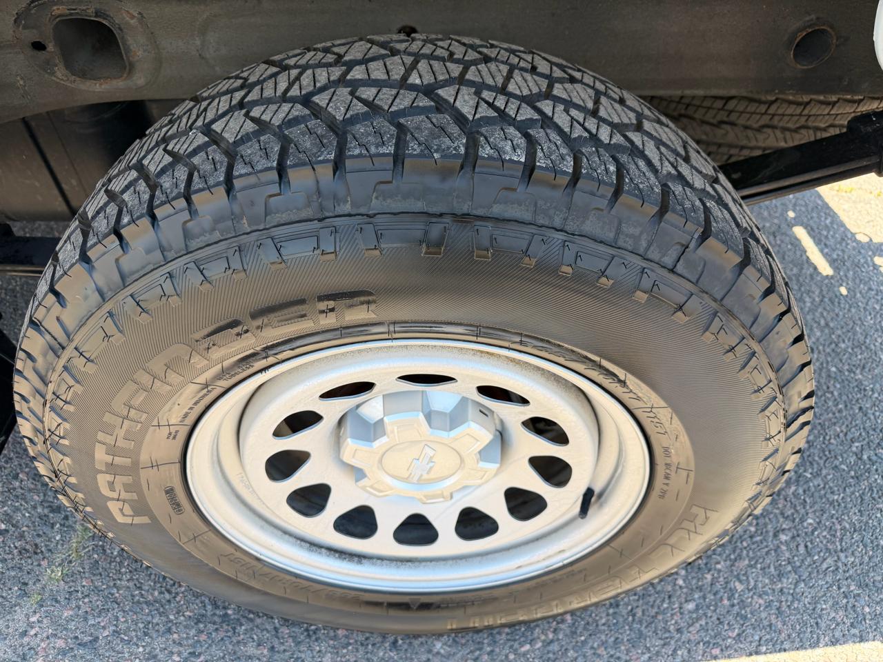 Chevrolet Silverado 1500 2WD Reg Cab 140" Work Truck 2019
