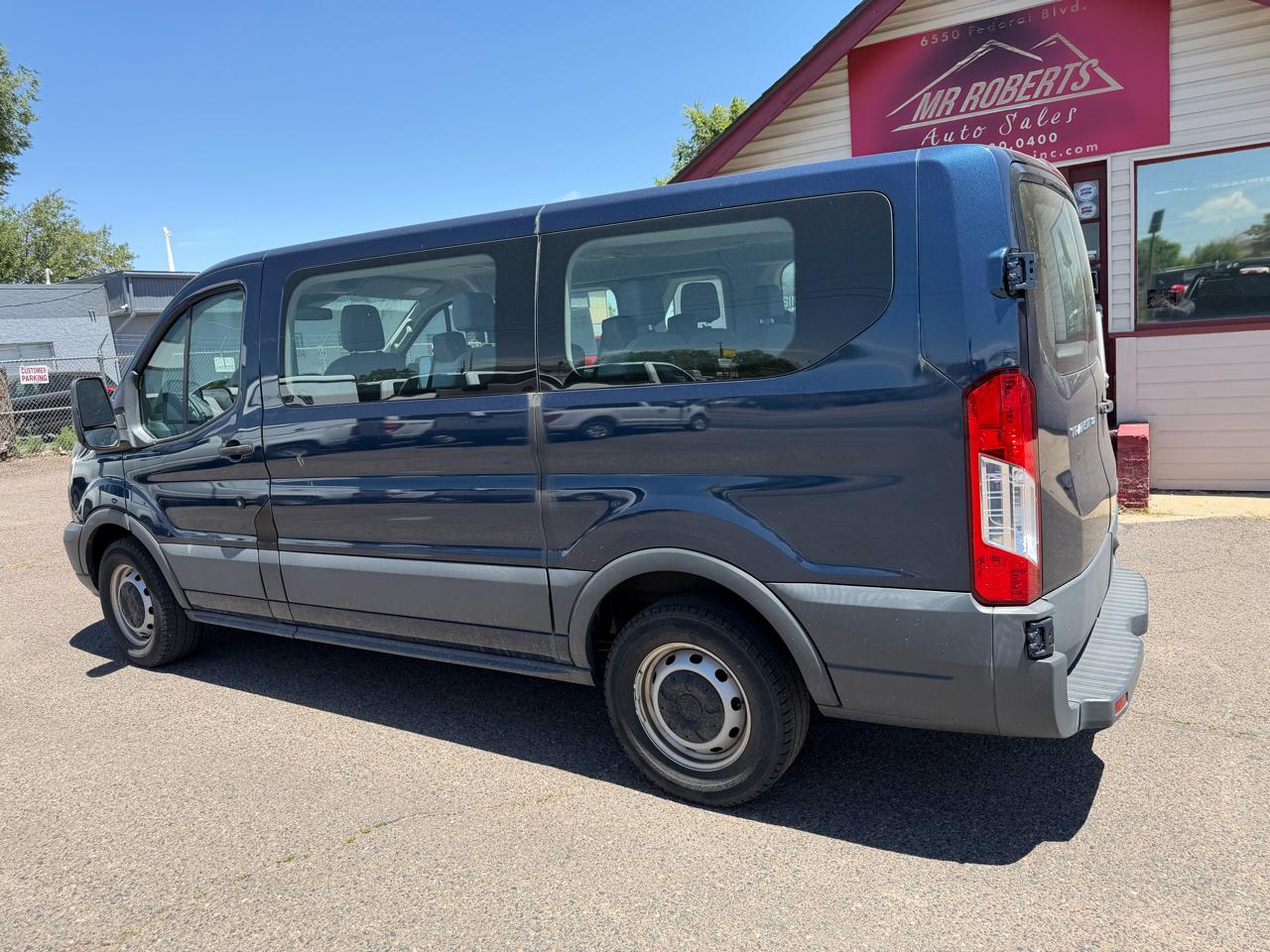 Ford Transit Passenger Wagon T-150 130" Low Roof XLT Swing-Out RH Dr 2018
