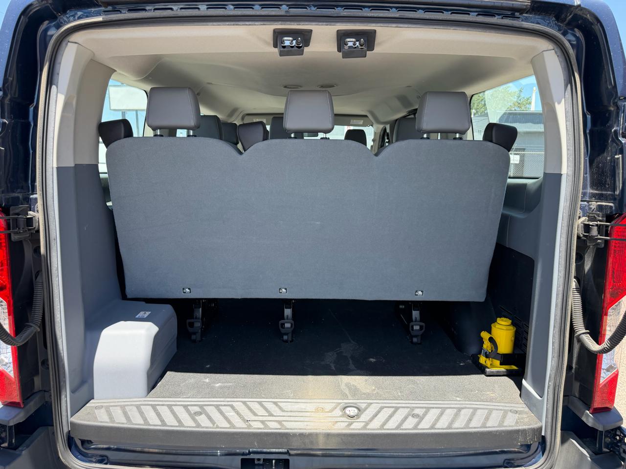 Ford Transit Passenger Wagon T-150 130" Low Roof XLT Swing-Out RH Dr 2018