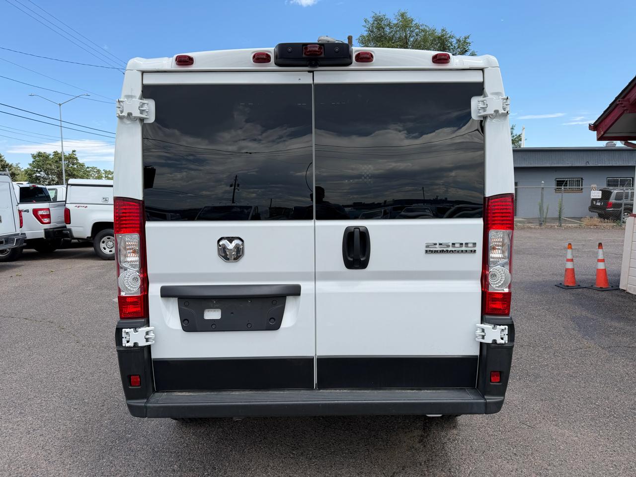 RAM ProMaster Cargo Van Tradesman 2500 Low Roof 136" WB w/Pass Seat 2025