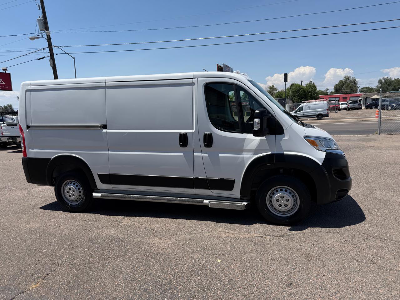 RAM ProMaster Cargo Van Tradesman 2500 Low Roof 136" WB w/Pass Seat 2025