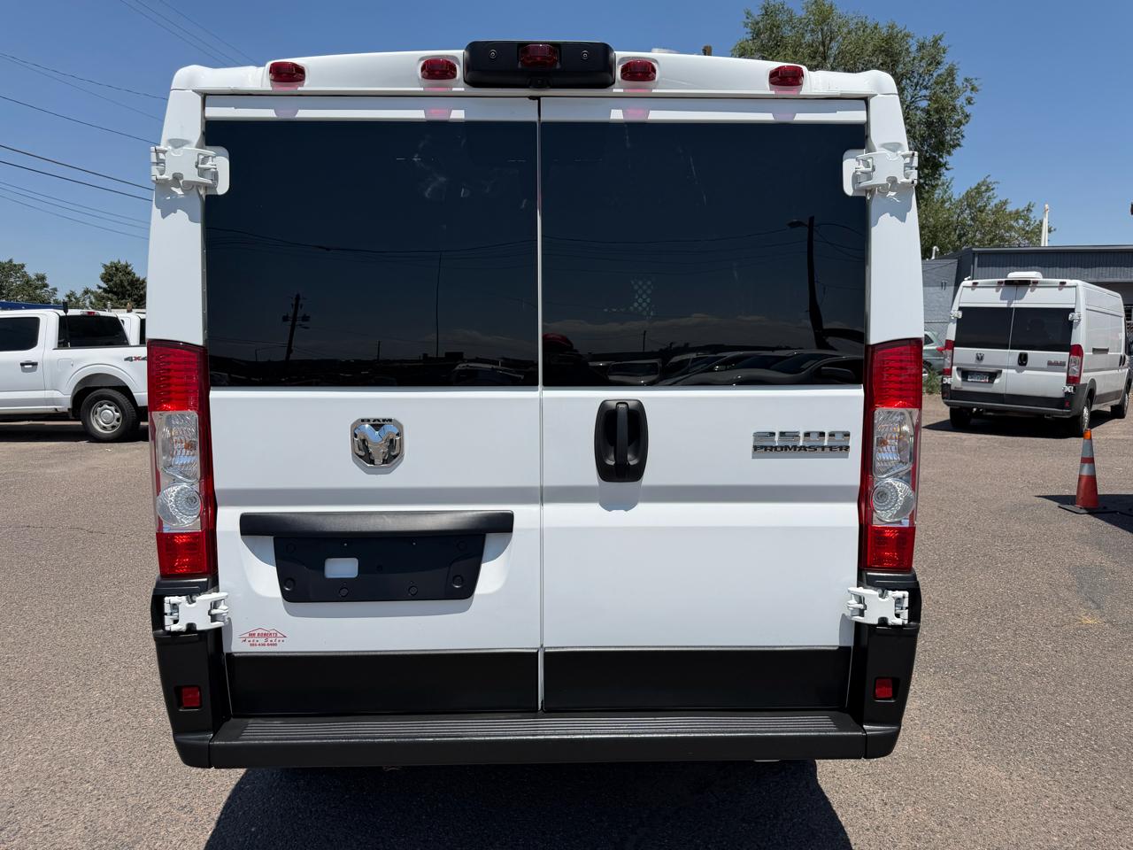 RAM ProMaster Cargo Van Tradesman 2500 Low Roof 136" WB w/Pass Seat 2025