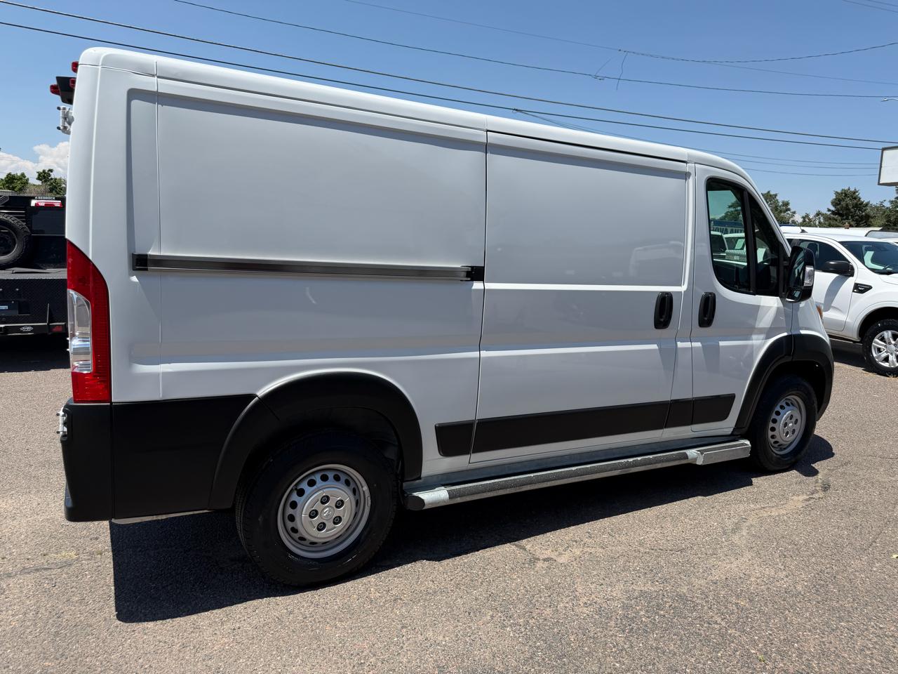 RAM ProMaster Cargo Van Tradesman 2500 Low Roof 136" WB w/Pass Seat 2025