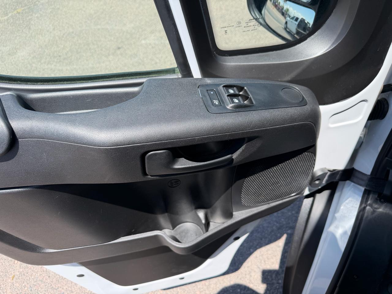 RAM ProMaster Cargo Van Tradesman 2500 Low Roof 136" WB w/Pass Seat 2025