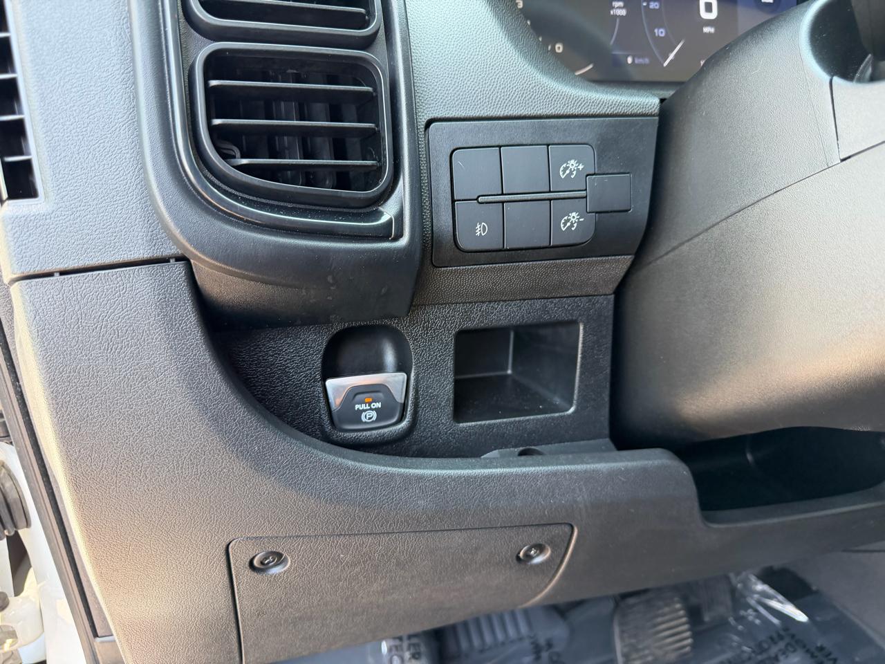 RAM ProMaster Cargo Van Tradesman 2500 Low Roof 136" WB w/Pass Seat 2025