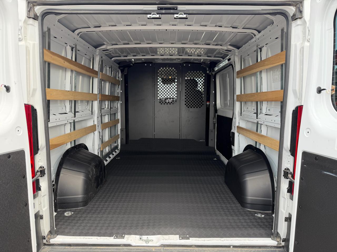 RAM ProMaster Cargo Van Tradesman 2500 Low Roof 136" WB w/Pass Seat 2025