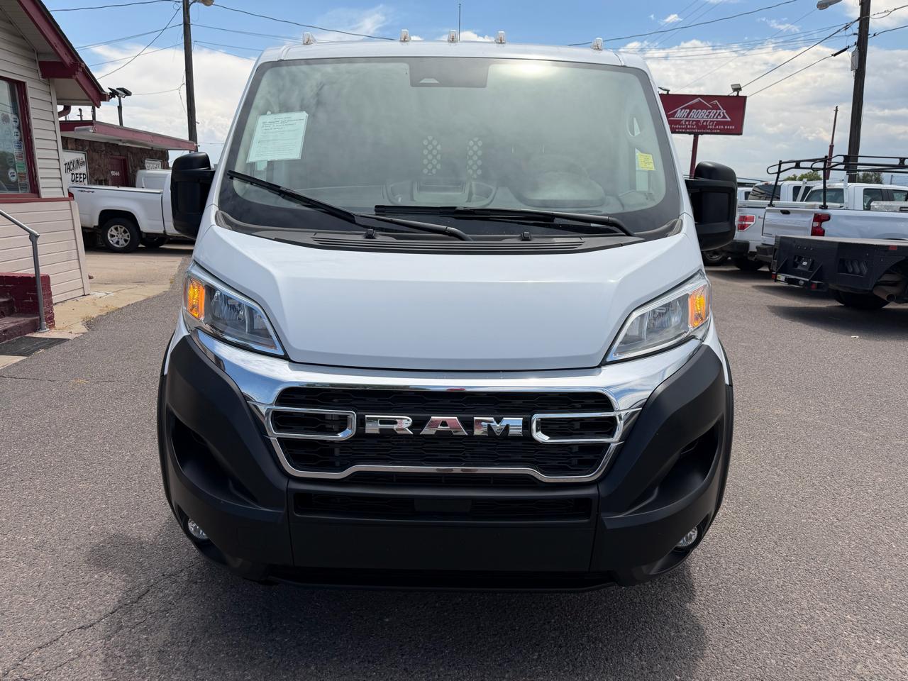 RAM ProMaster Cargo Van Tradesman 2500 Low Roof 136" WB w/Pass Seat 2025