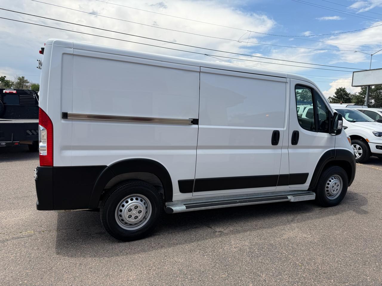 RAM ProMaster Cargo Van Tradesman 2500 Low Roof 136" WB w/Pass Seat 2025