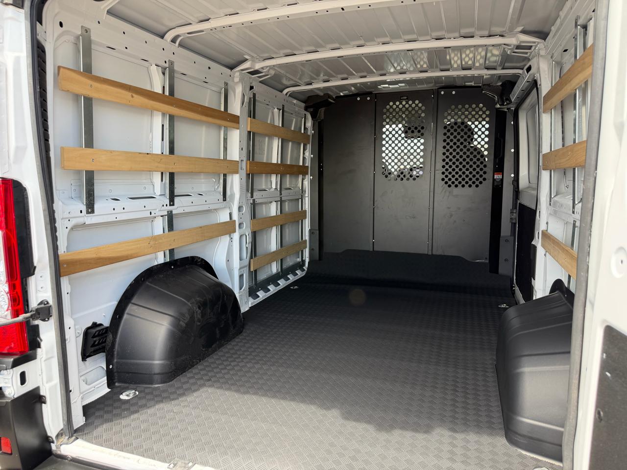 RAM ProMaster Cargo Van Tradesman 2500 Low Roof 136" WB w/Pass Seat 2025
