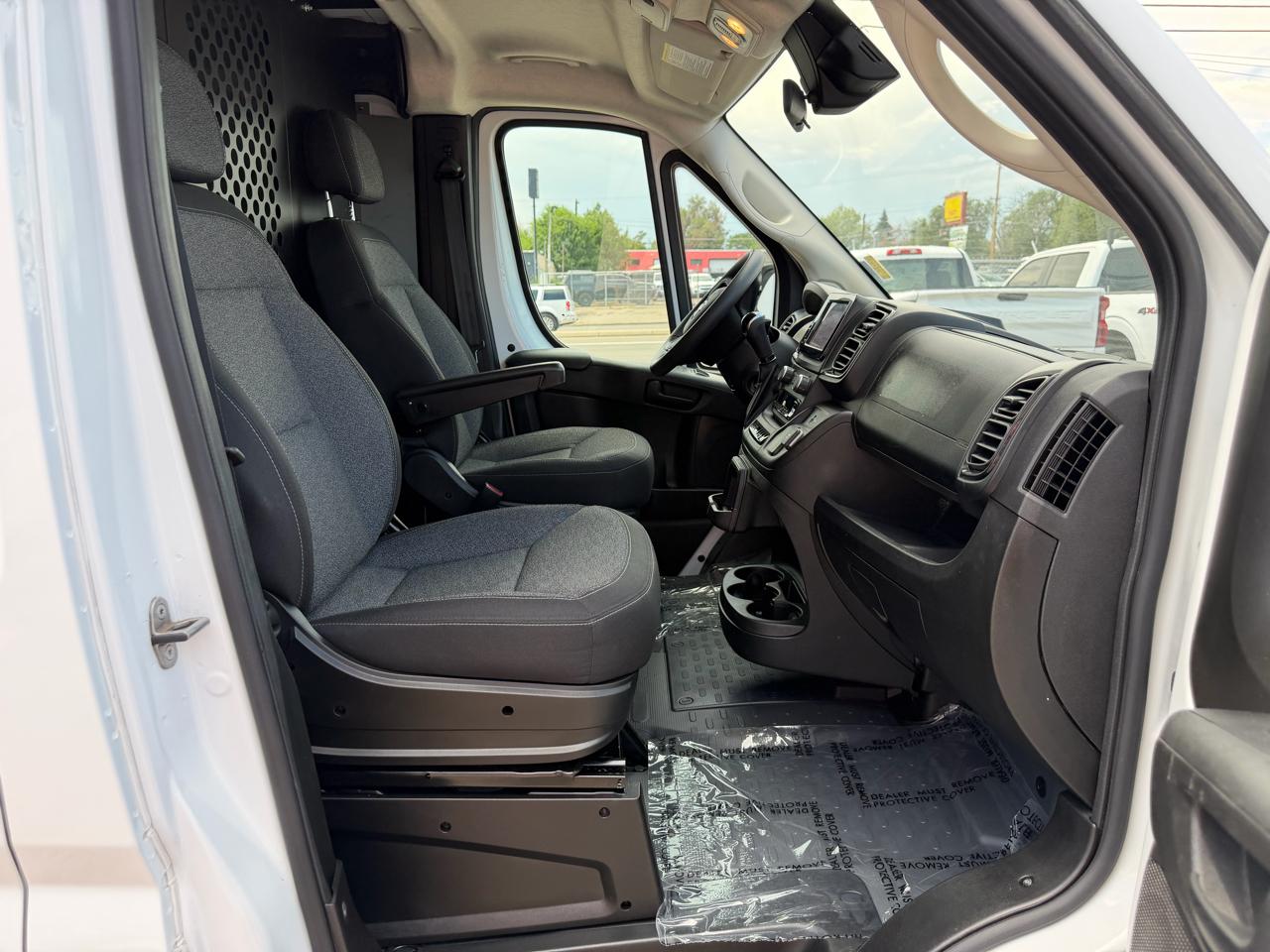 RAM ProMaster Cargo Van Tradesman 2500 Low Roof 136" WB w/Pass Seat 2025