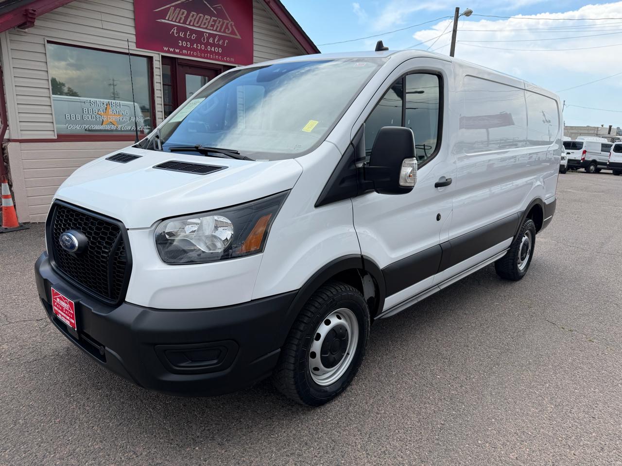 Ford Transit Cargo Van T-250 130" Low Rf 9070 GVWR RWD 2021