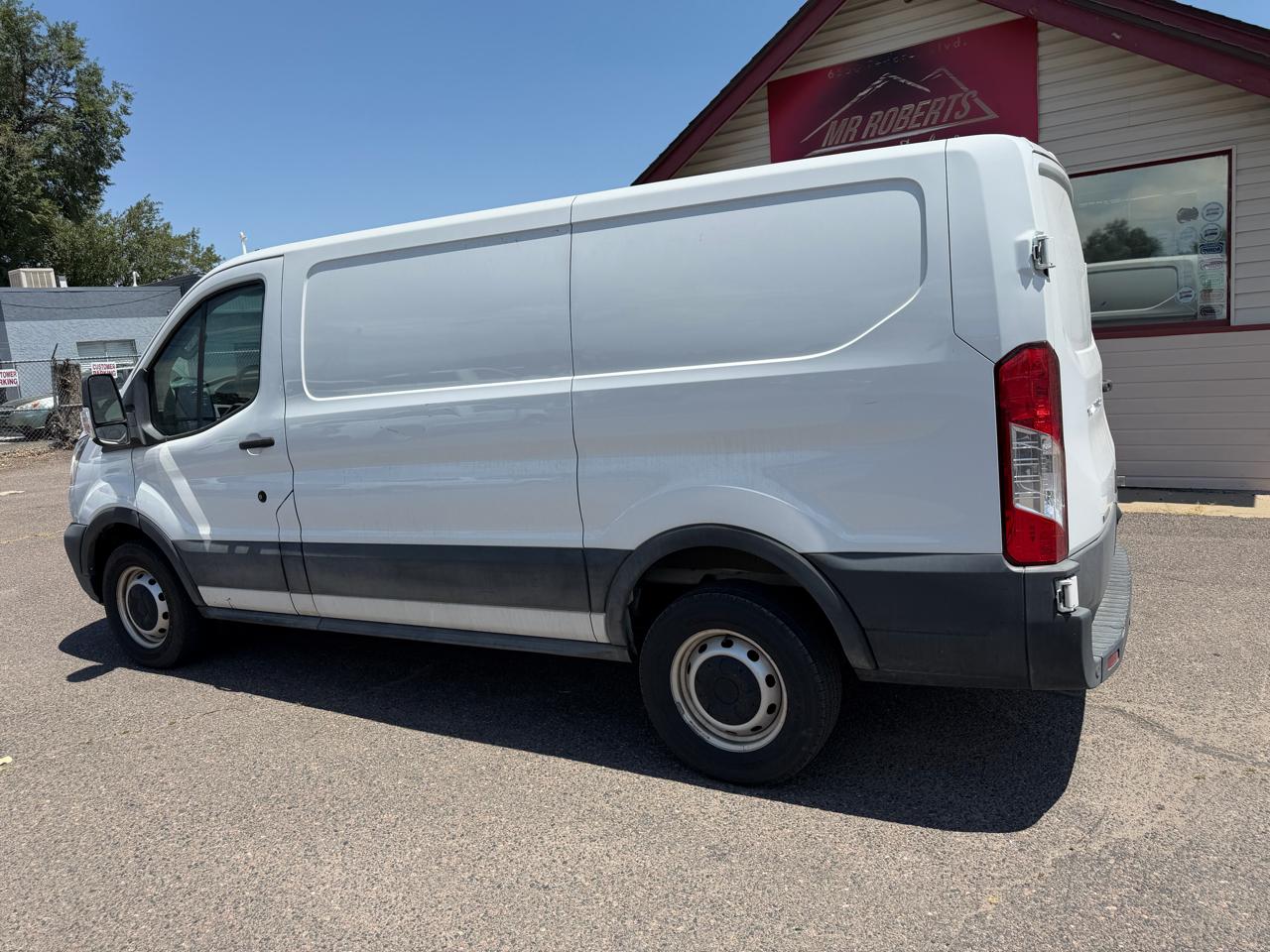 Ford Transit Cargo Van T-250 130" Low Rf 9070 GVWR RWD 2021