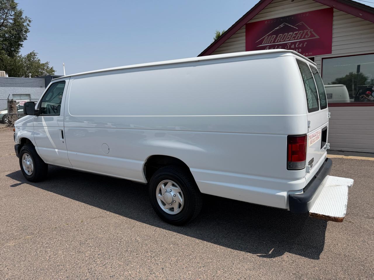 Ford Econoline Cargo Van E-350 Super Duty Ext Recreational 2013