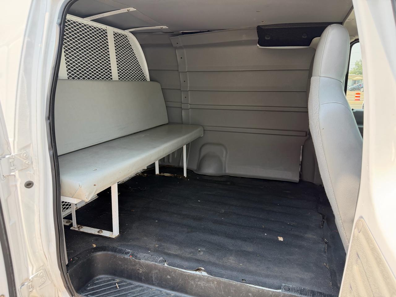 Ford Econoline Cargo Van E-350 Super Duty Ext Recreational 2013