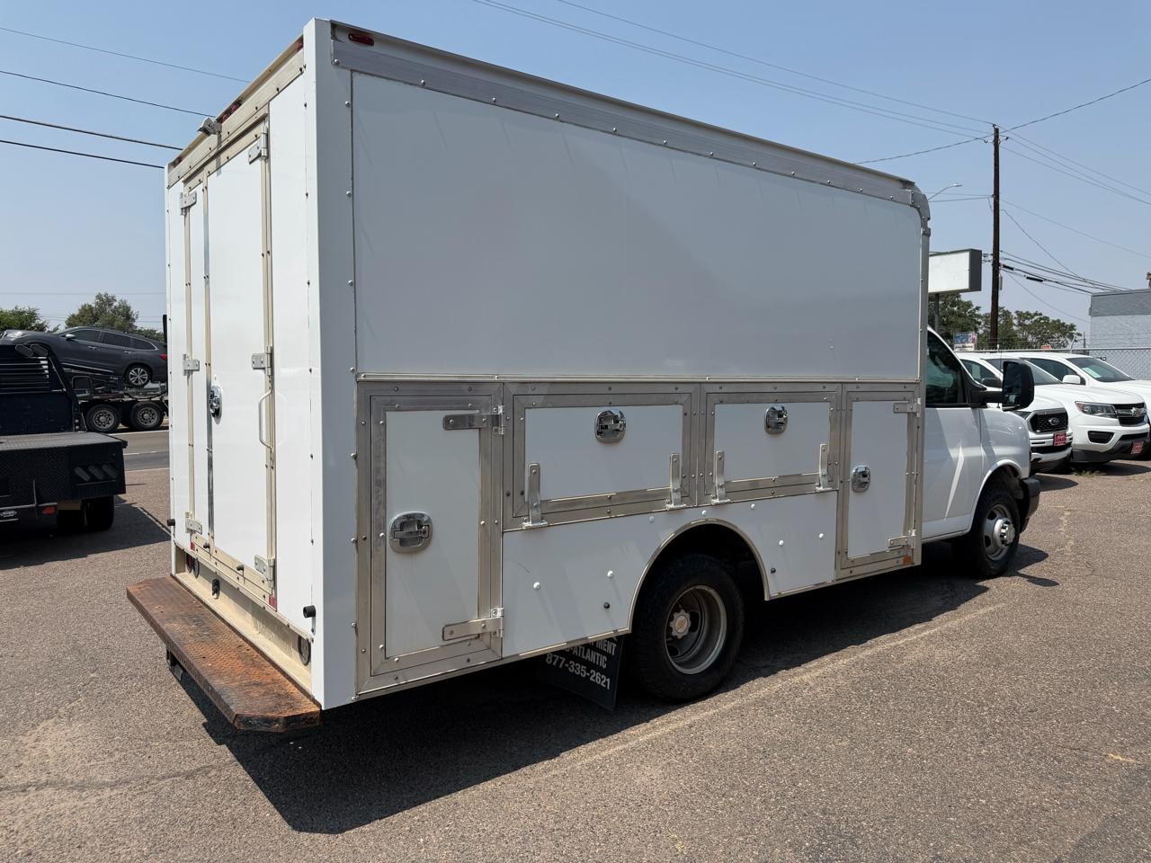 Chevrolet Express Commercial Cutaway 3500 Van 139" 2020