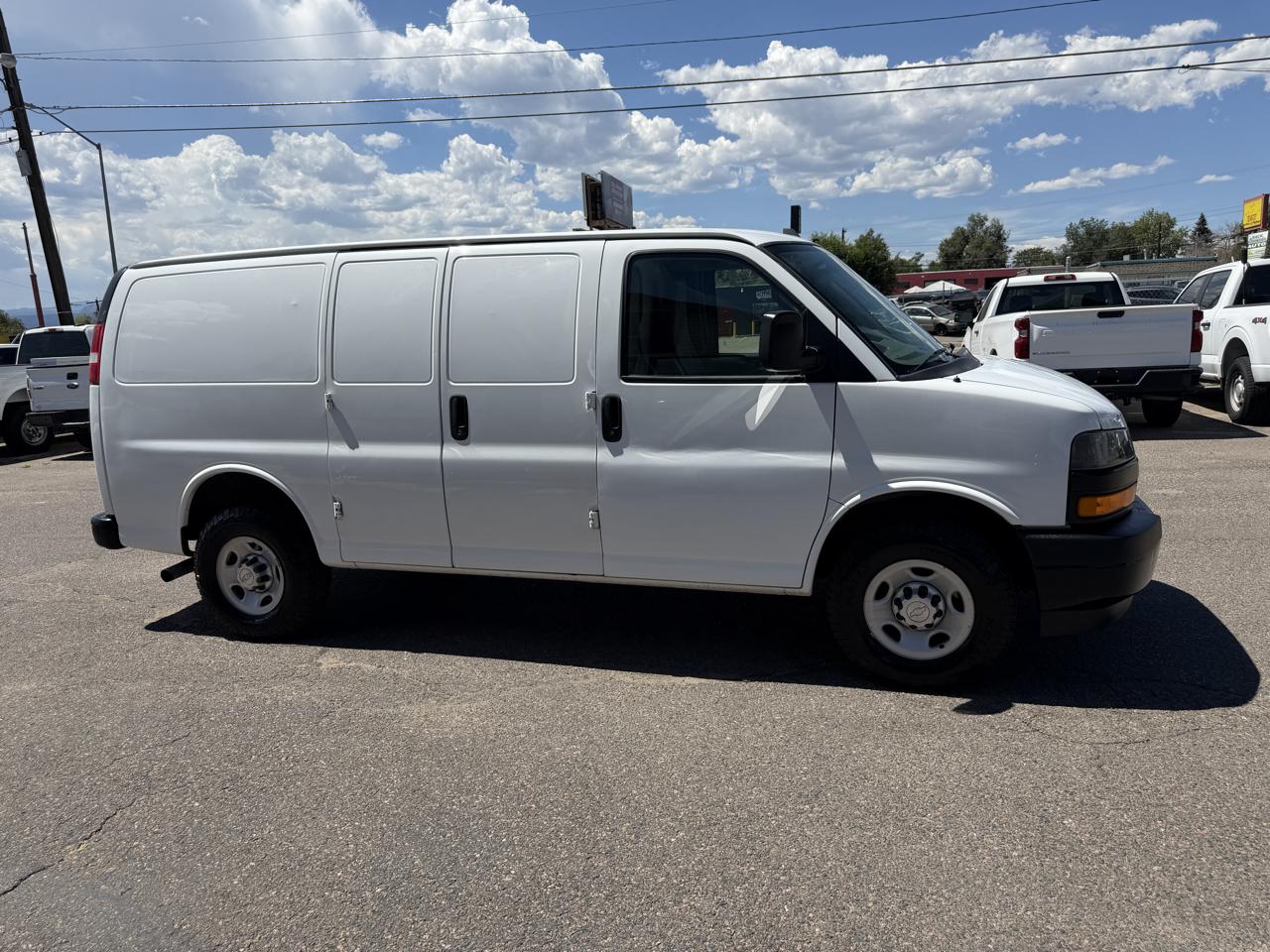 2020 Chevrolet Express Cargo Van RWD 2500 135"