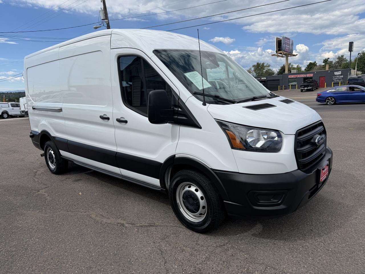 Ford Transit Cargo Van T-250 148" Med Rf 9070 GVWR RWD 2020