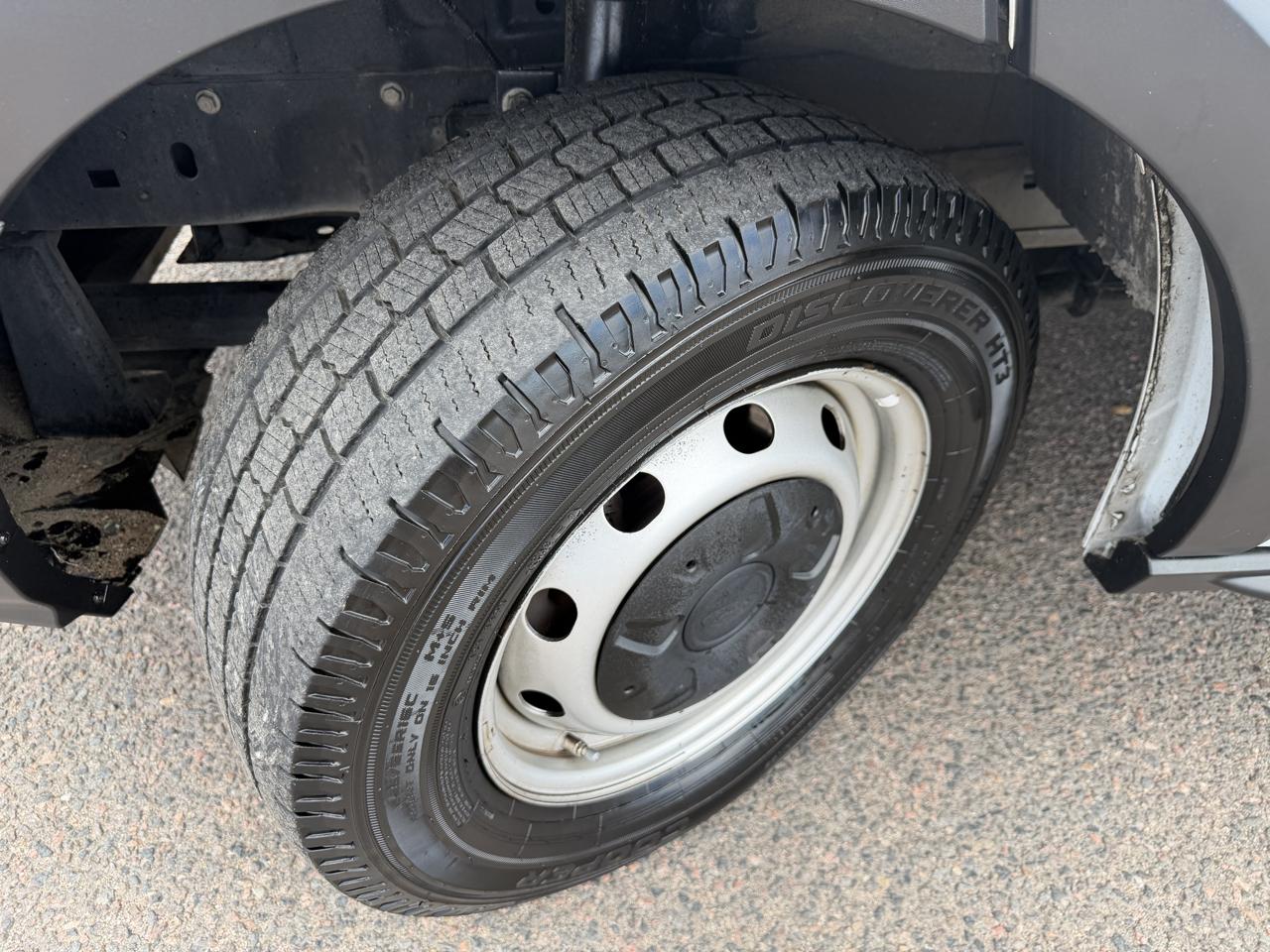 Ford Transit Cargo Van T-250 148" Med Rf 9070 GVWR RWD 2020