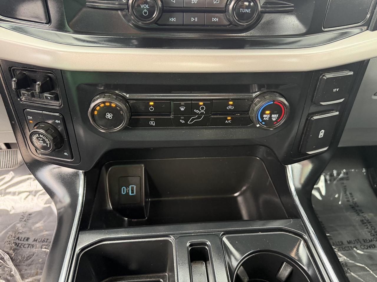 Ford F-150 XL SuperCab Long Bed 4WD 2023