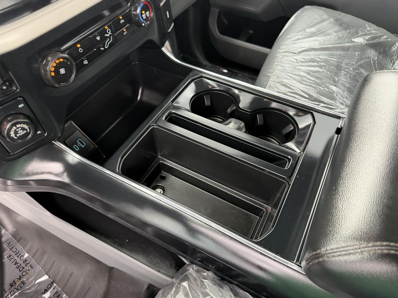 Ford F-150 XL SuperCab Long Bed 4WD 2023