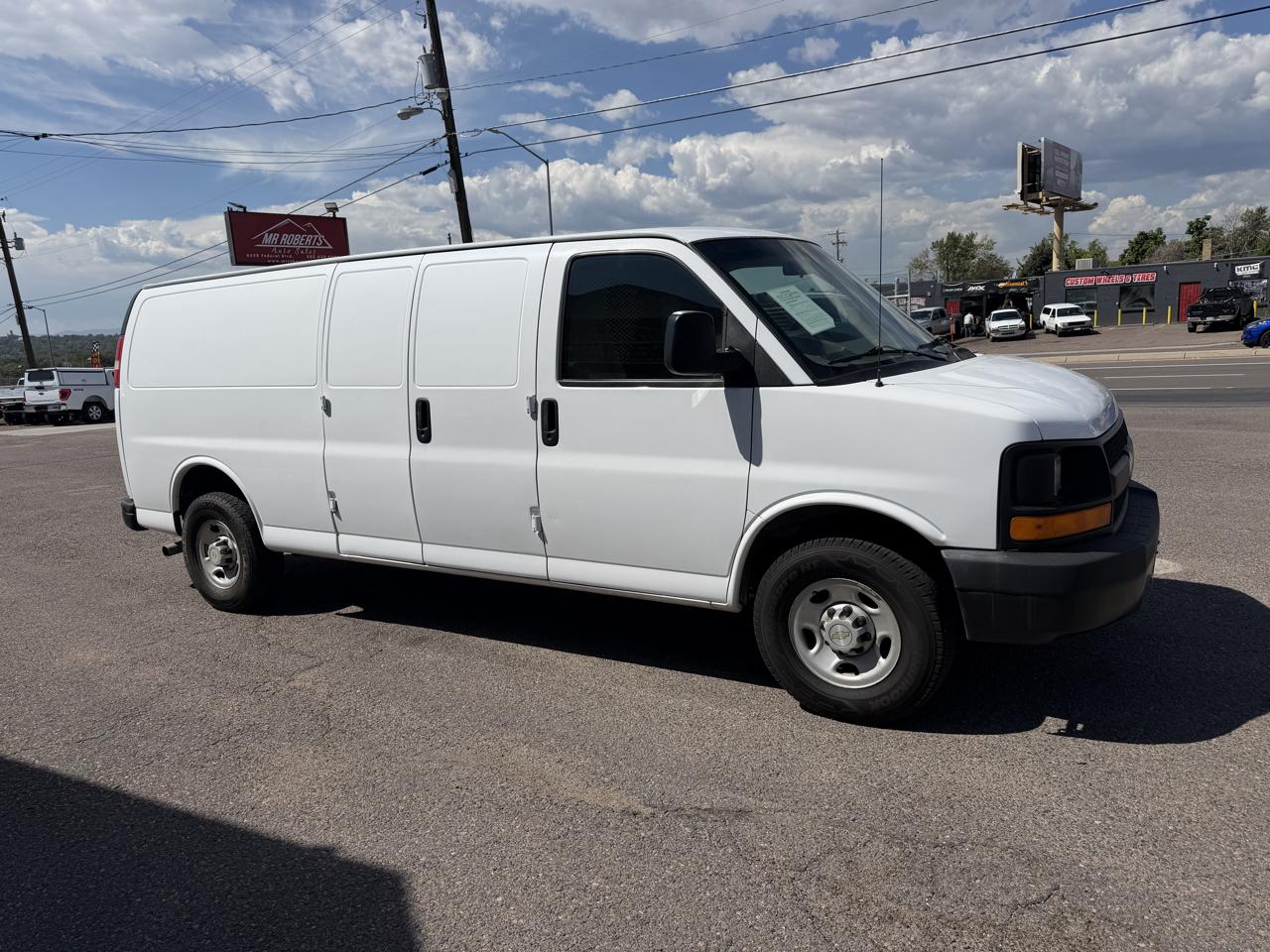 2008 Chevrolet Express Cargo Van RWD 3500 155"