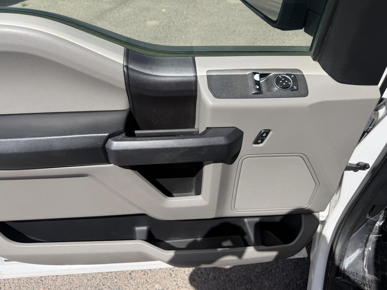 Ford F-150 photo 14