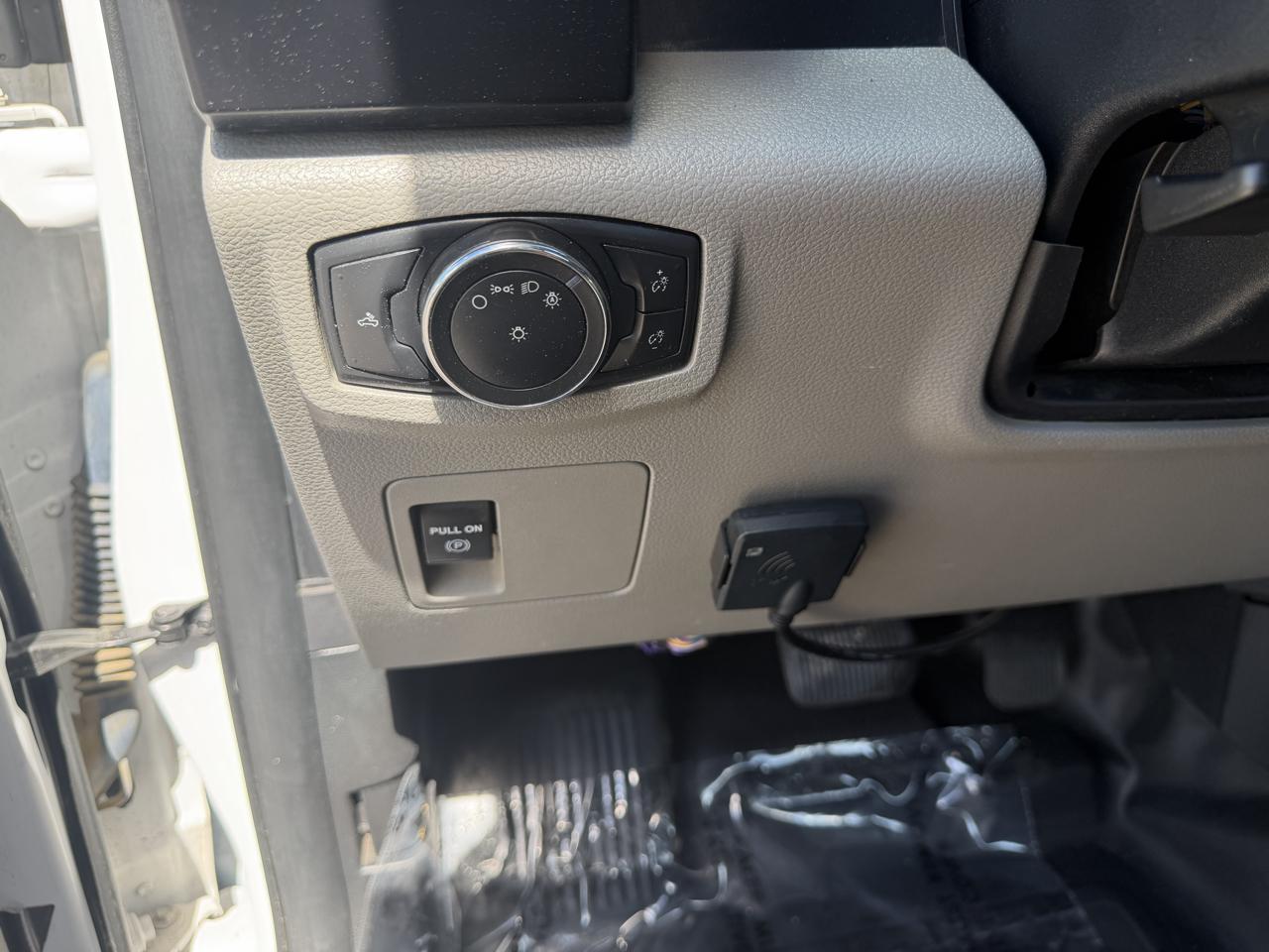 Ford F-150 photo 15