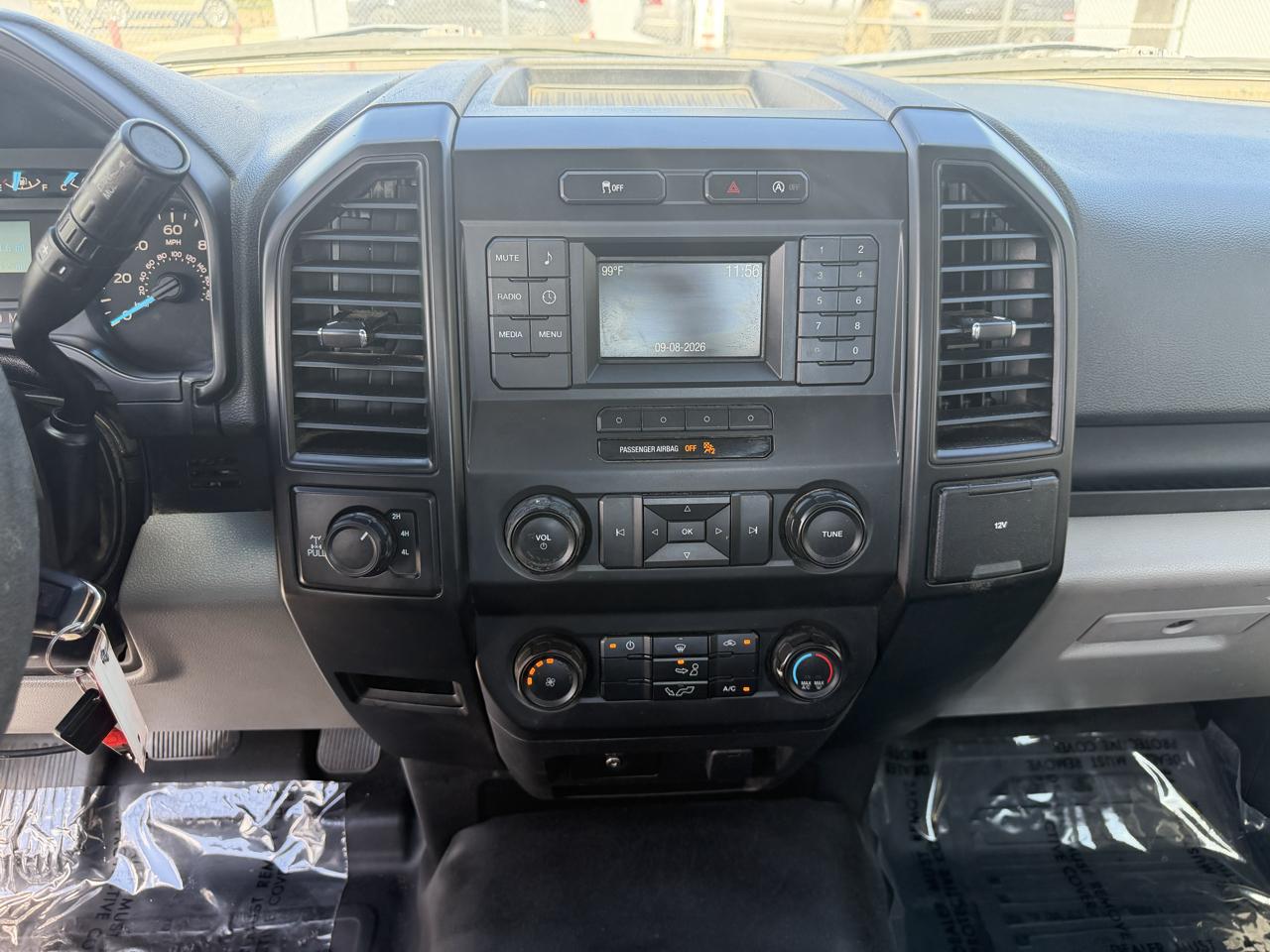 Ford F-150 photo 19