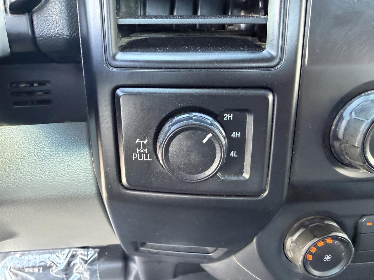 Ford F-150 photo 21