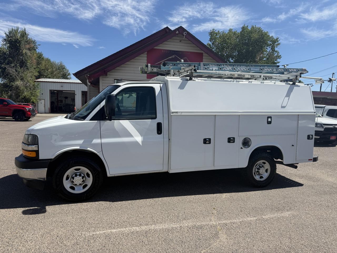 Chevrolet Express photo 5