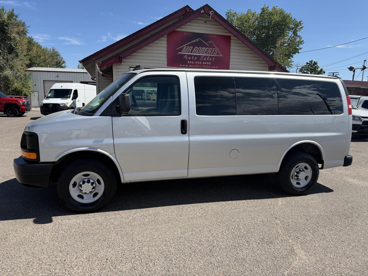 Chevrolet Express photo 5