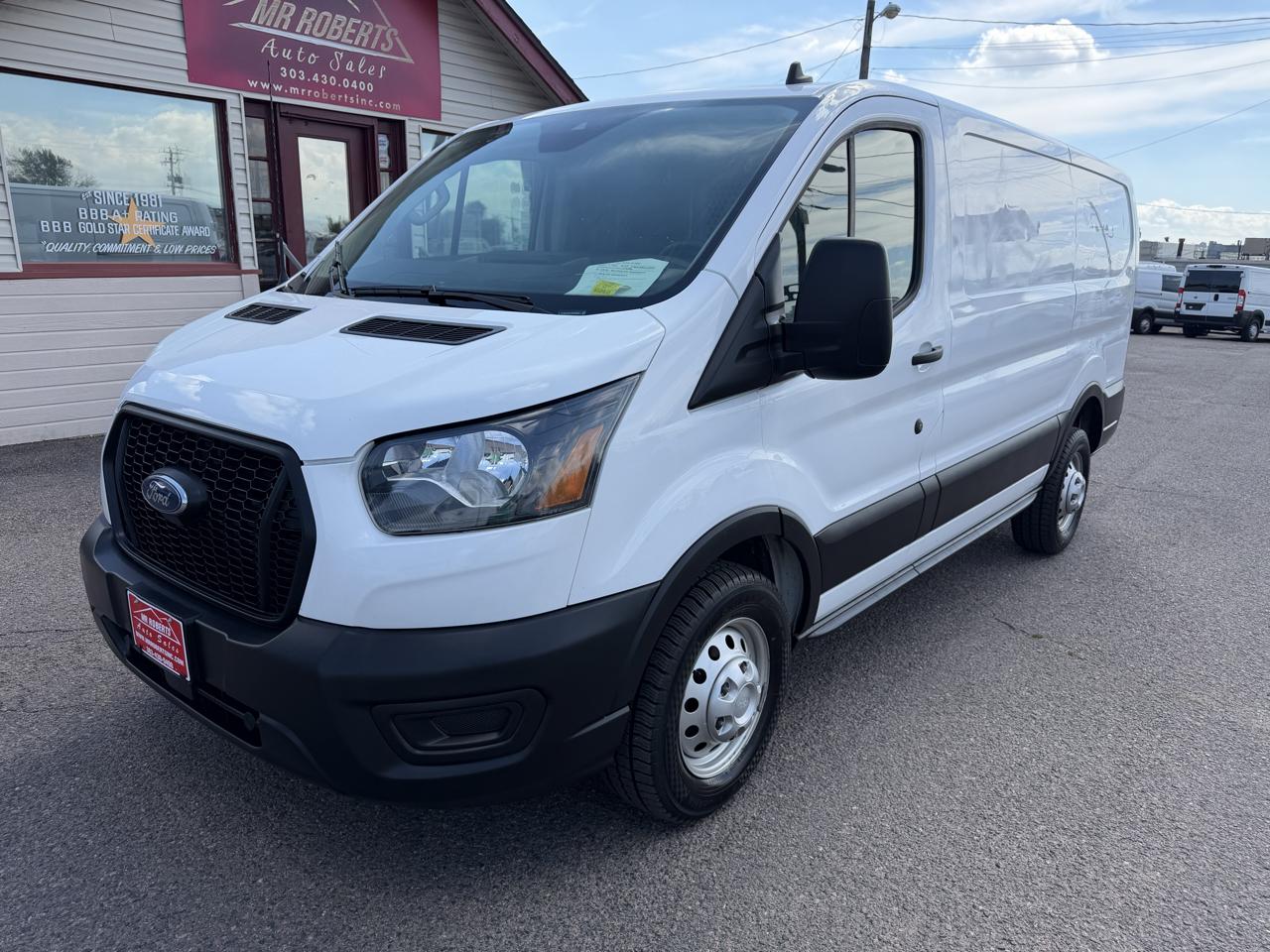 Ford Transit photo 4