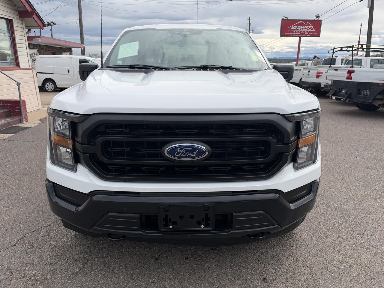 Ford F-150 photo 3