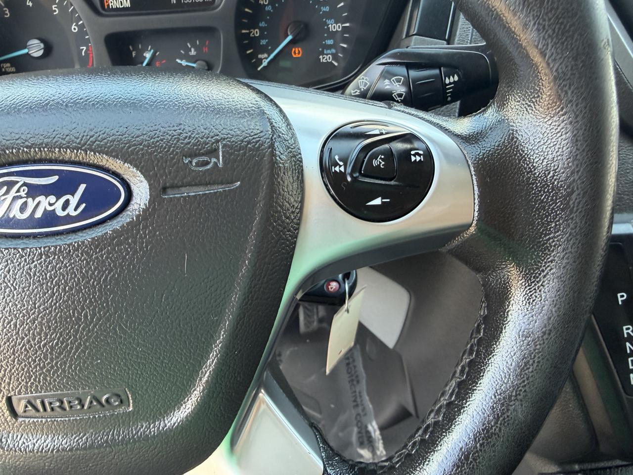 Ford Transit photo 17