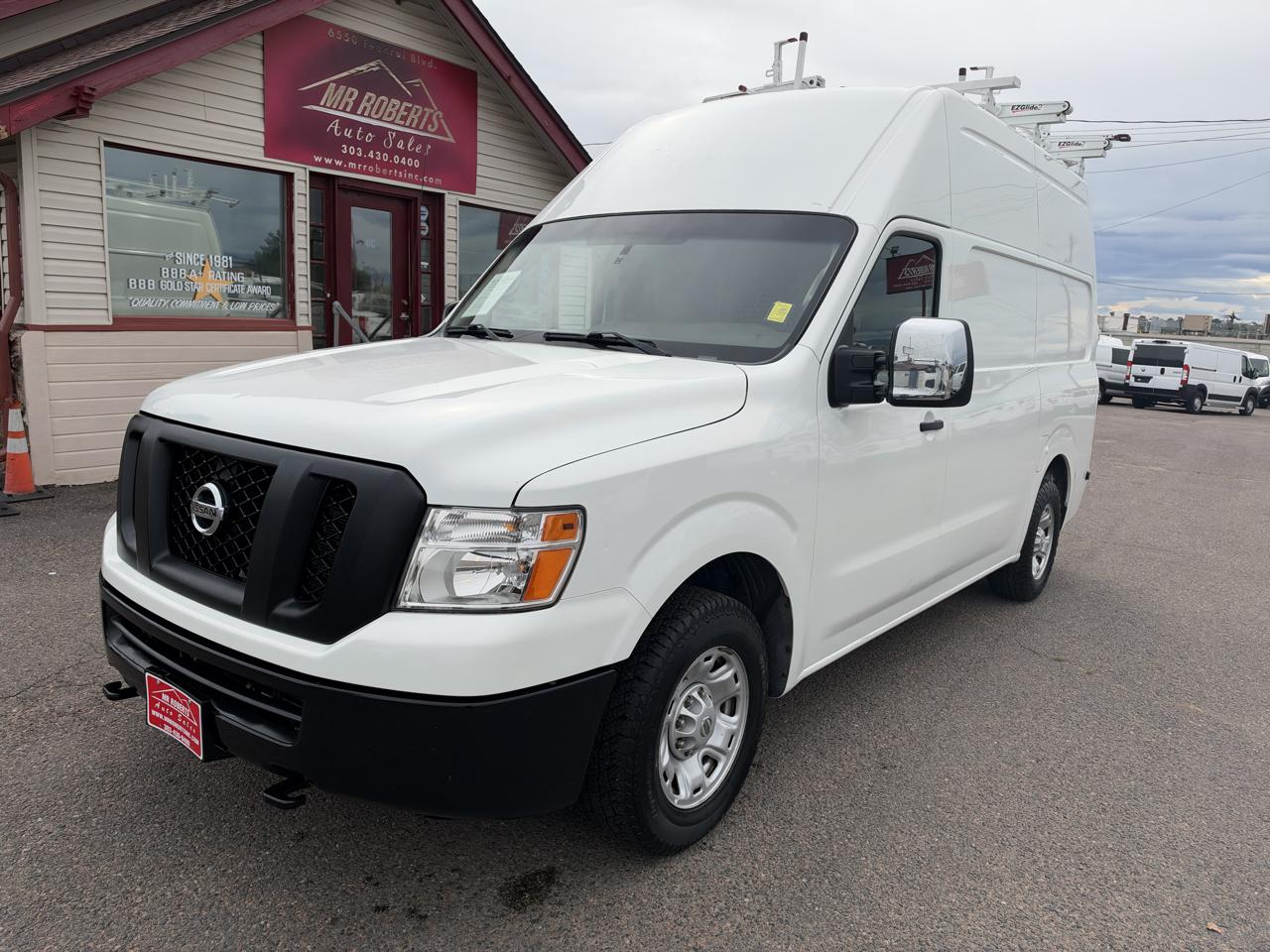 Nissan NV photo 4