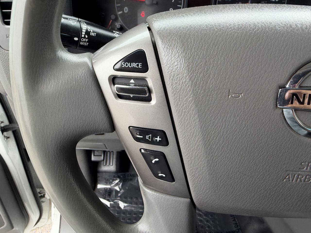 Nissan NV photo 18