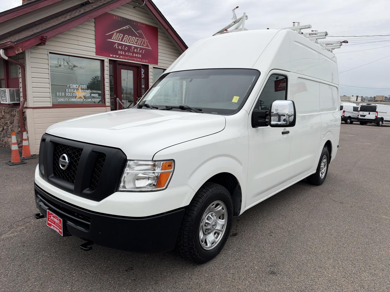 Nissan NV photo 4