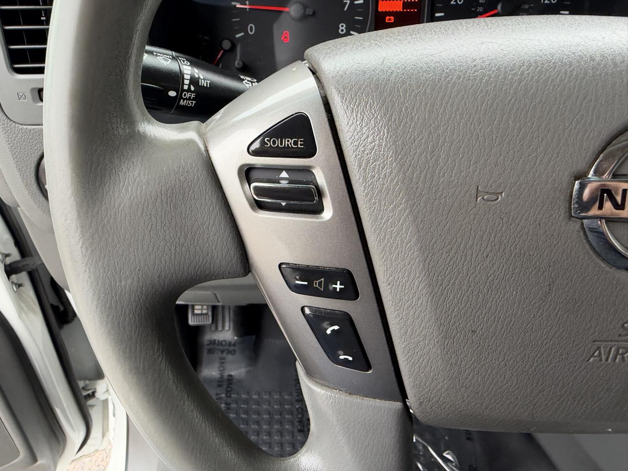 Nissan NV photo 17