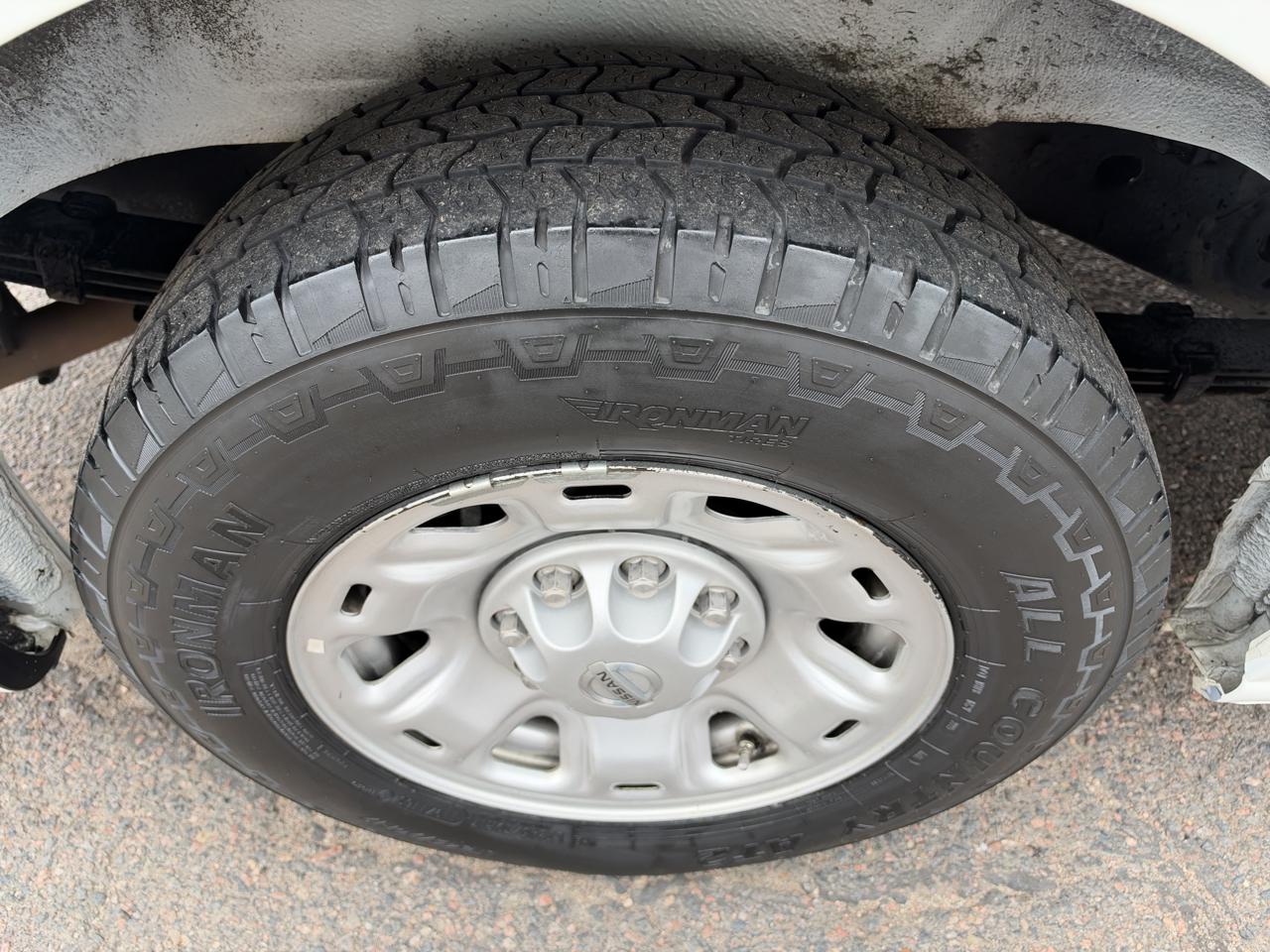 Nissan NV photo 36