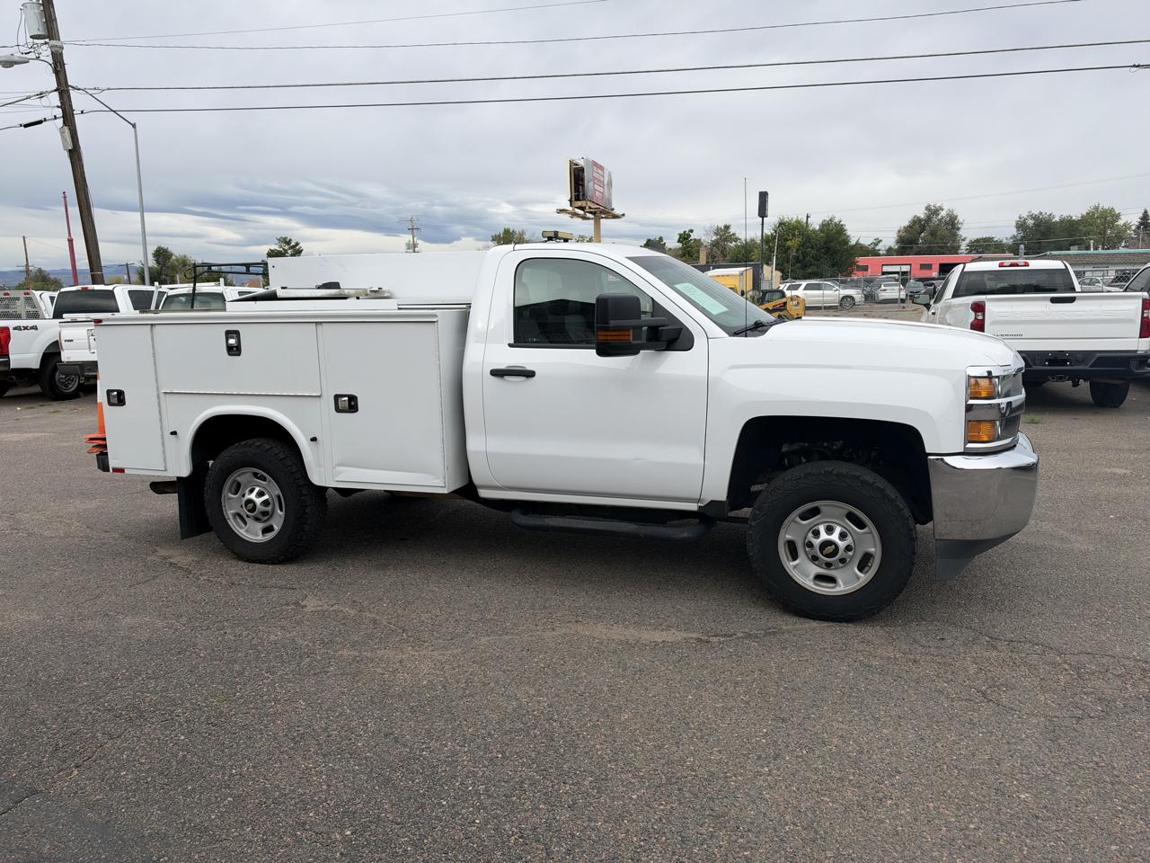 2017 Chevrolet Silverado 2500HD 4WD Reg Cab 133.6" Work Truck