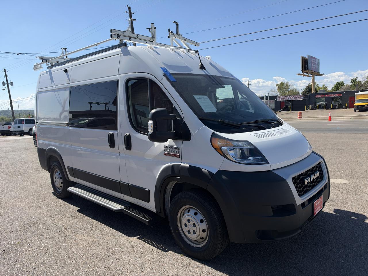 Ram Cargo Van photo 2