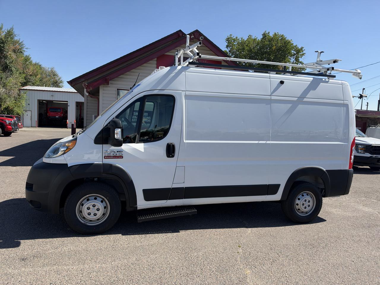 Ram Cargo Van photo 5
